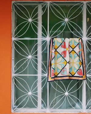 Pañoleta Rejas Casa de la Abuela